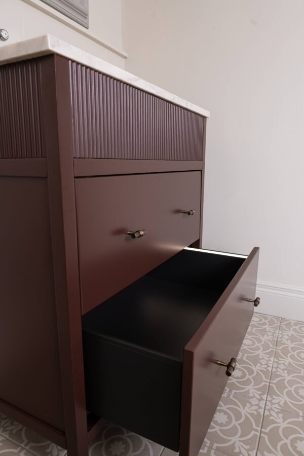 Reeded Drawer double Vanity - Image 5